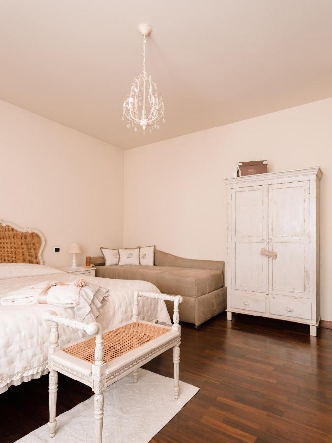 Villa Diletta B&B 马尔米堡 外观 照片