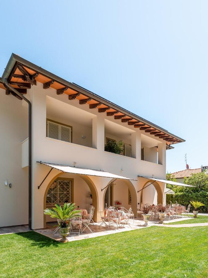 Villa Diletta B&B 马尔米堡 外观 照片