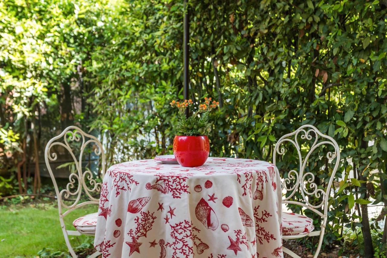 Villa Diletta B&B 马尔米堡 外观 照片
